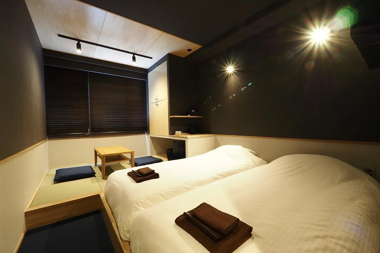 Yumoto Station Hotel MiraХаконе Хаконе